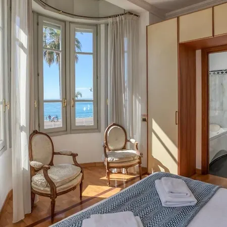 #15 Sea Front Ac Stunning View For 6 Pers Wifi * ニース