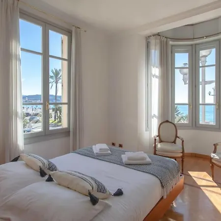 #15 Sea Front Ac Stunning View For 6 Pers Wifi Apartment