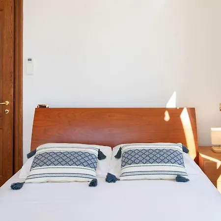 #15 Sea Front Ac Stunning View For 6 Pers Wifi アパート ニース