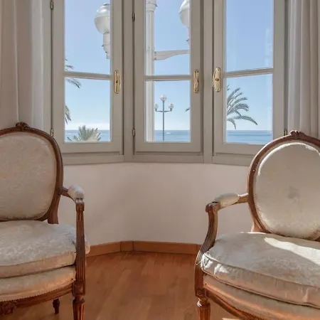 #15 Sea Front Ac Stunning View For 6 Pers Wifi アパート *