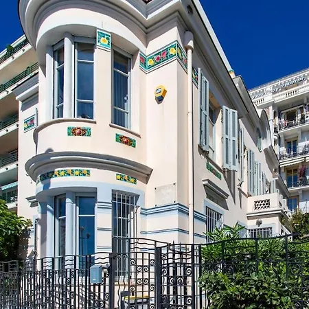 #15 Sea Front Ac Stunning View For 6 Pers Wifi Apartmán Nice