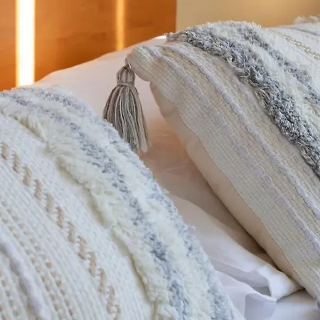 #15 Sea Front Ac Stunning View For 6 Pers Wifi Lägenhet Nice